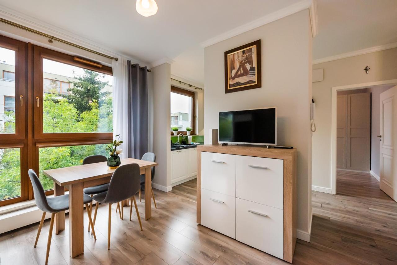 Prestige Verdant Apartment ワルシャワ エクステリア 写真