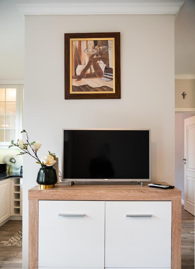 Prestige Verdant Apartment ワルシャワ エクステリア 写真