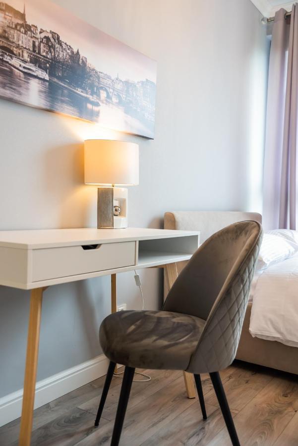 Prestige Verdant Apartment ワルシャワ エクステリア 写真
